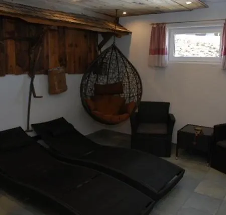 Holiday home Kuschelhuesli Garfrescha Madrisella